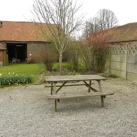 Bed & Breakfast Entre Caps Et Marais Alembon